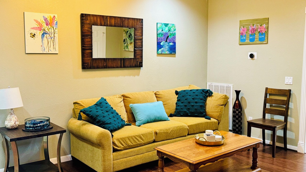 Photo of Livingroom in Pearland