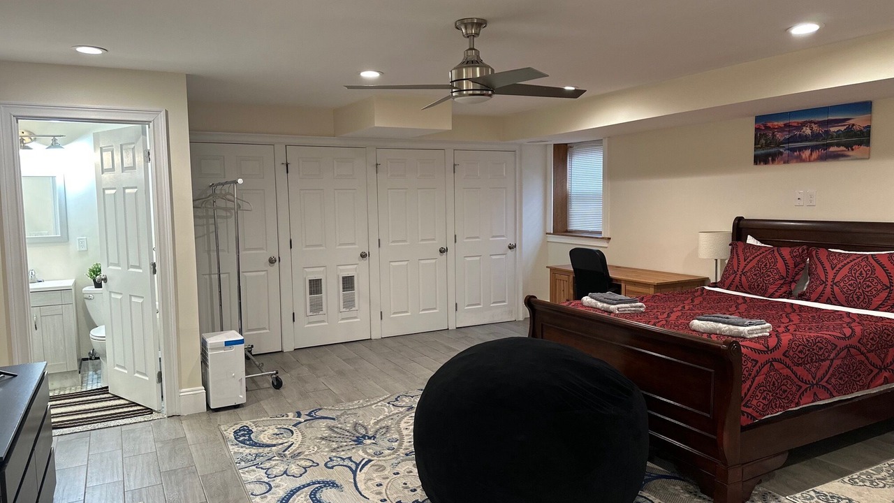 Photo of Bedroom in Everett