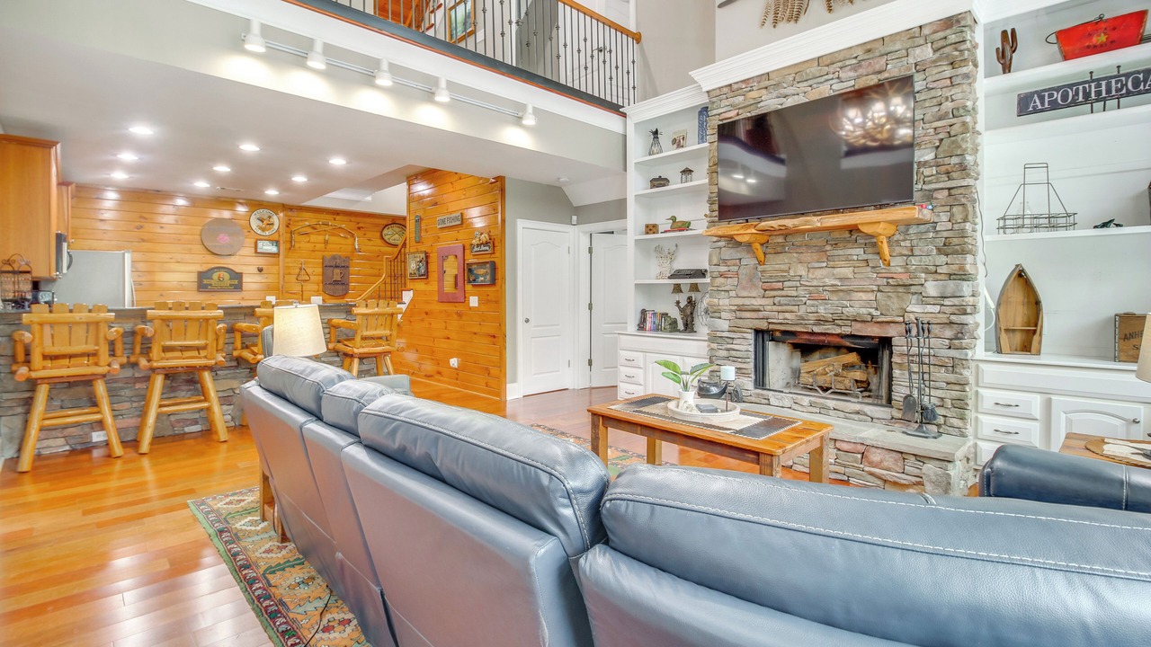 Photo of Livingroom in East Ellijay