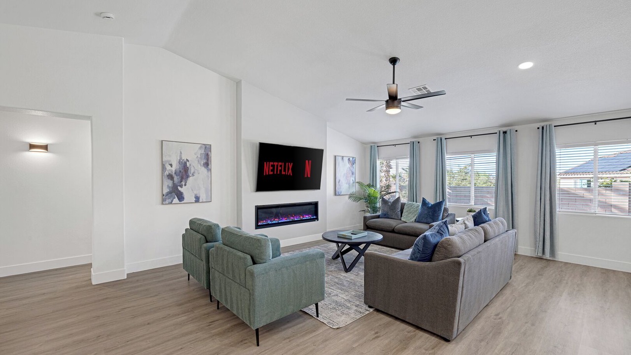 Photo of Livingroom in Paradise Hills