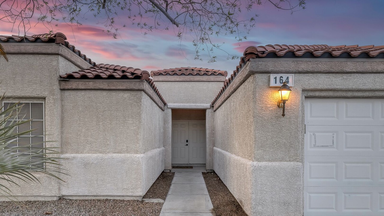 Photo of Outdoor in Paradise Hills
