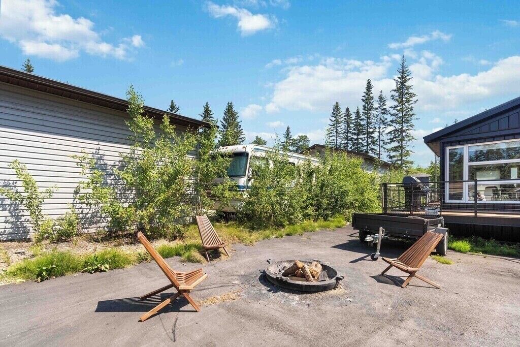 Photo of Patio Balcony in Central Alberta