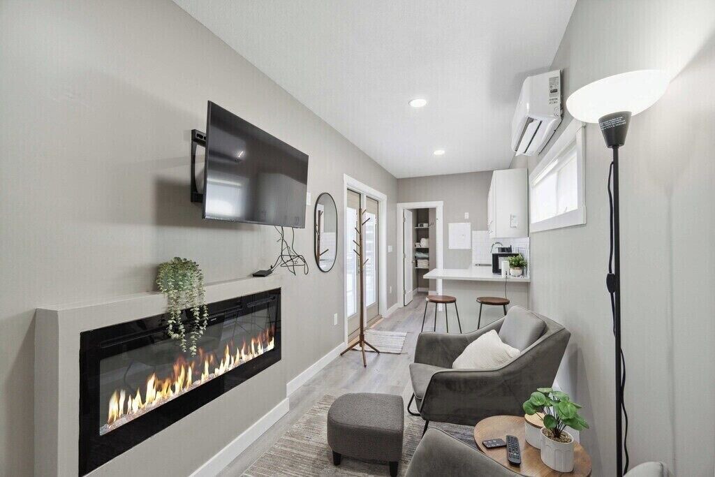 Photo of Livingroom in Central Alberta