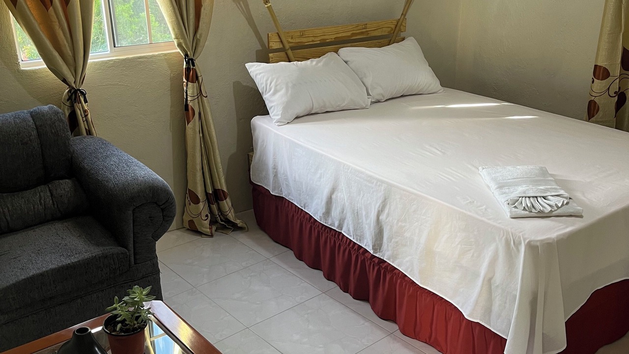 Photo of Bedroom in Gordon Town