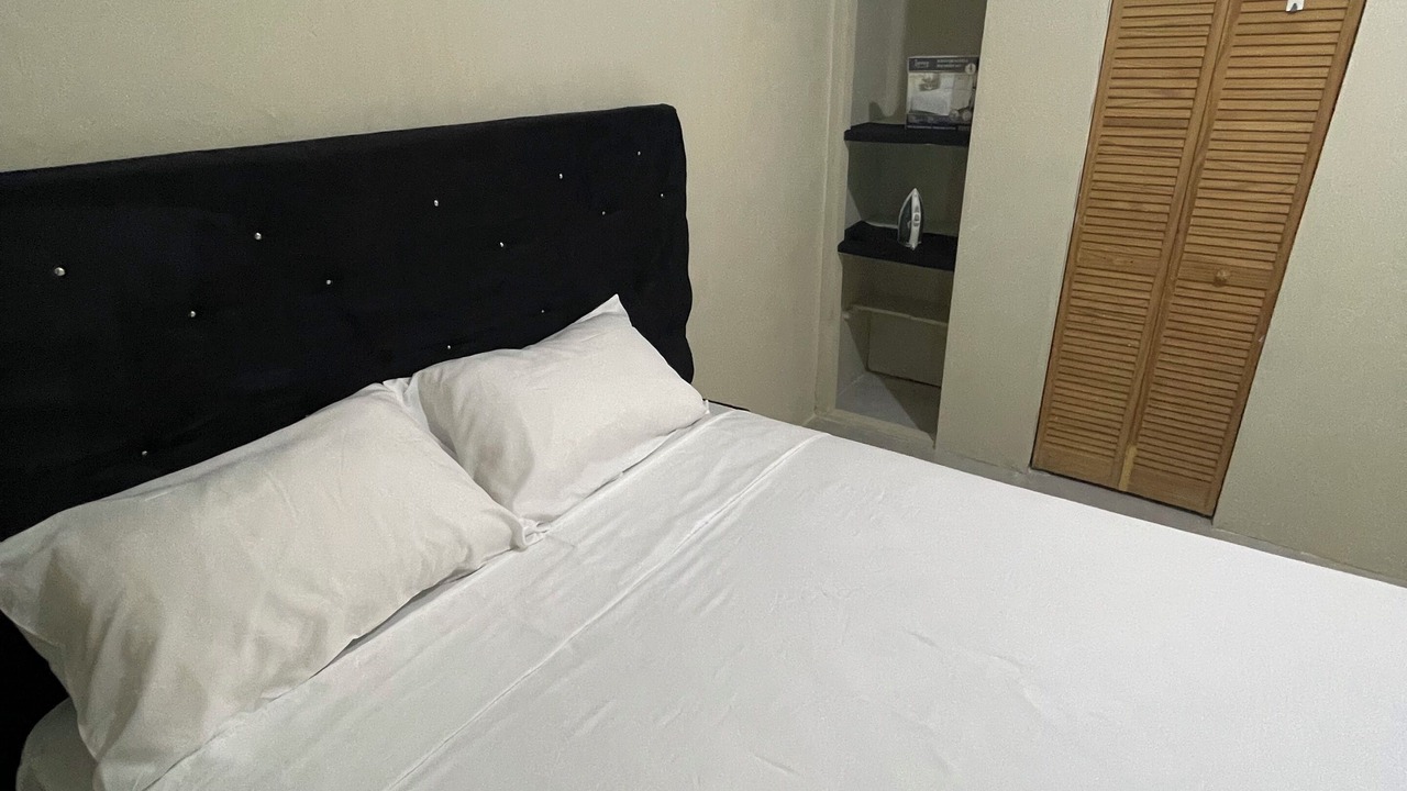 Photo of Bedroom in Gordon Town