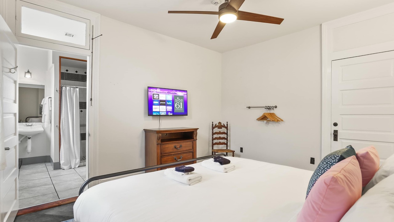 Photo of Bedroom in Mid-City
