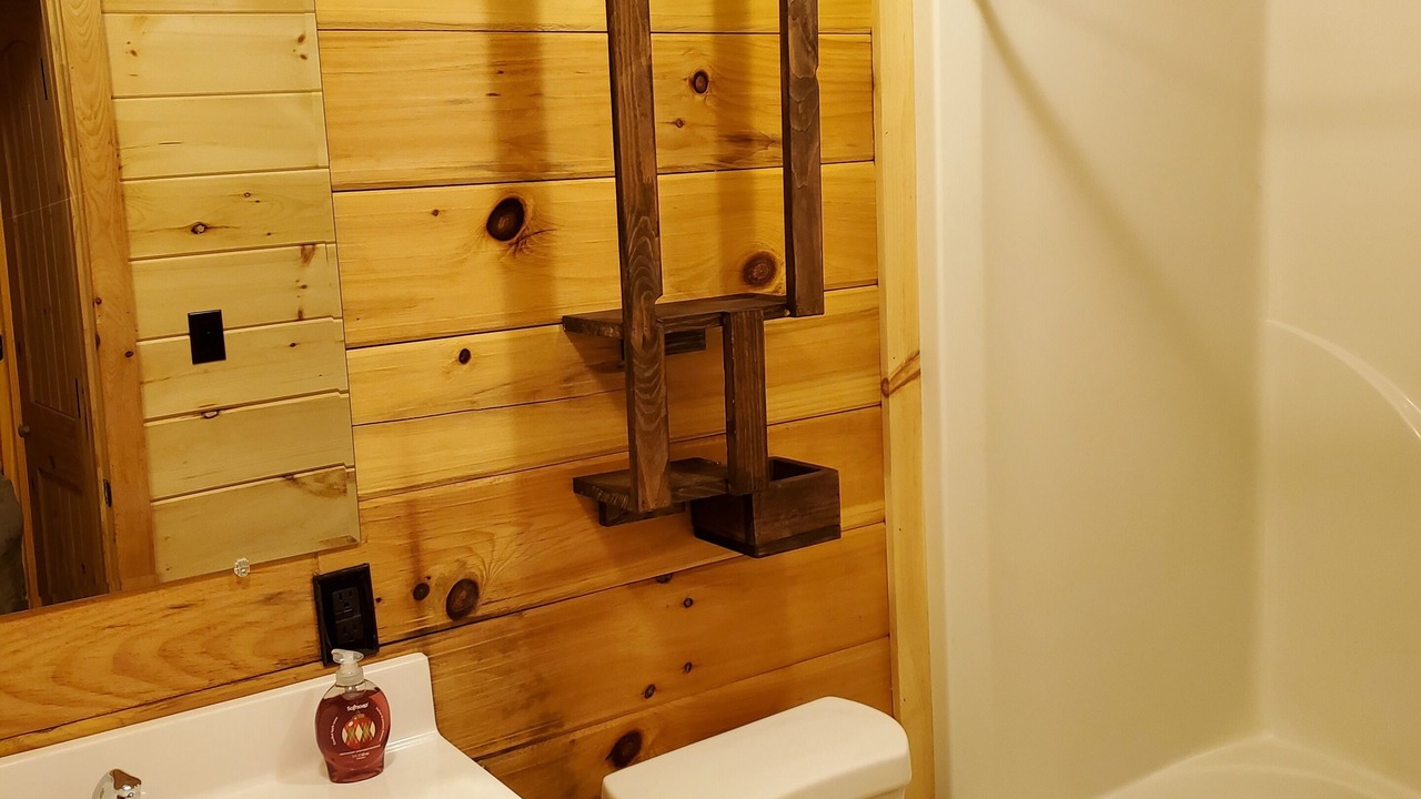 Photo of Bathroom in Winona