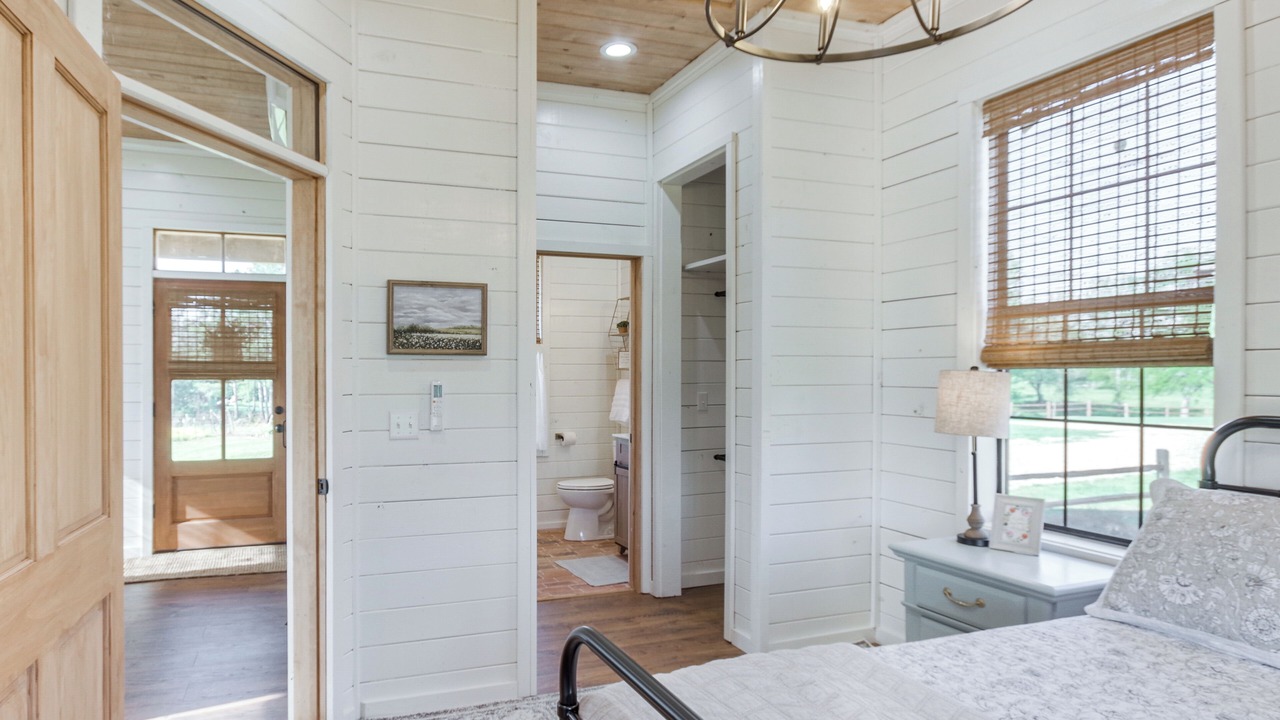 Photo of Bedroom in Ludlow