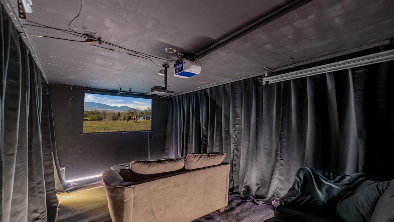 Photo of Bedroom in Scenic Heights