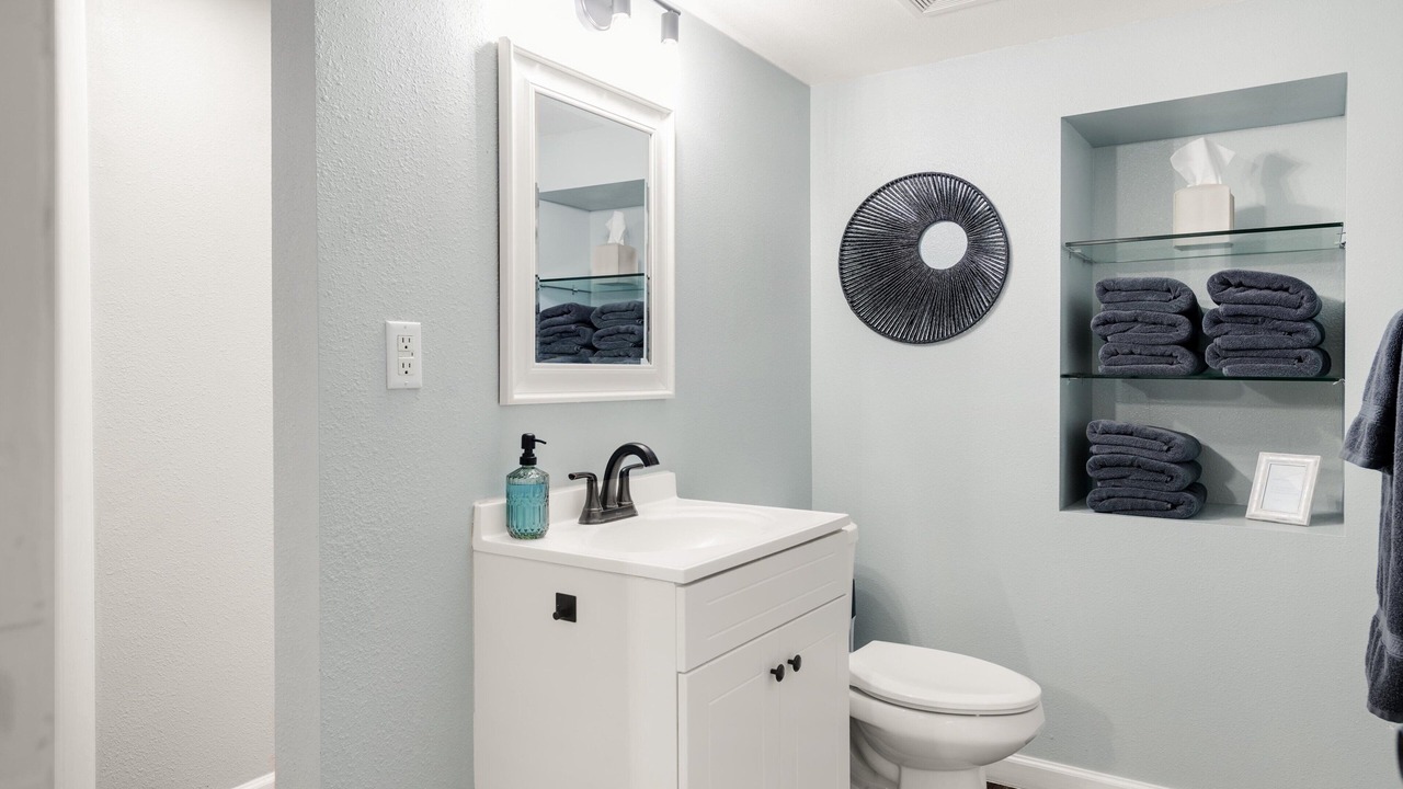 Photo of Bathroom in Scenic Heights