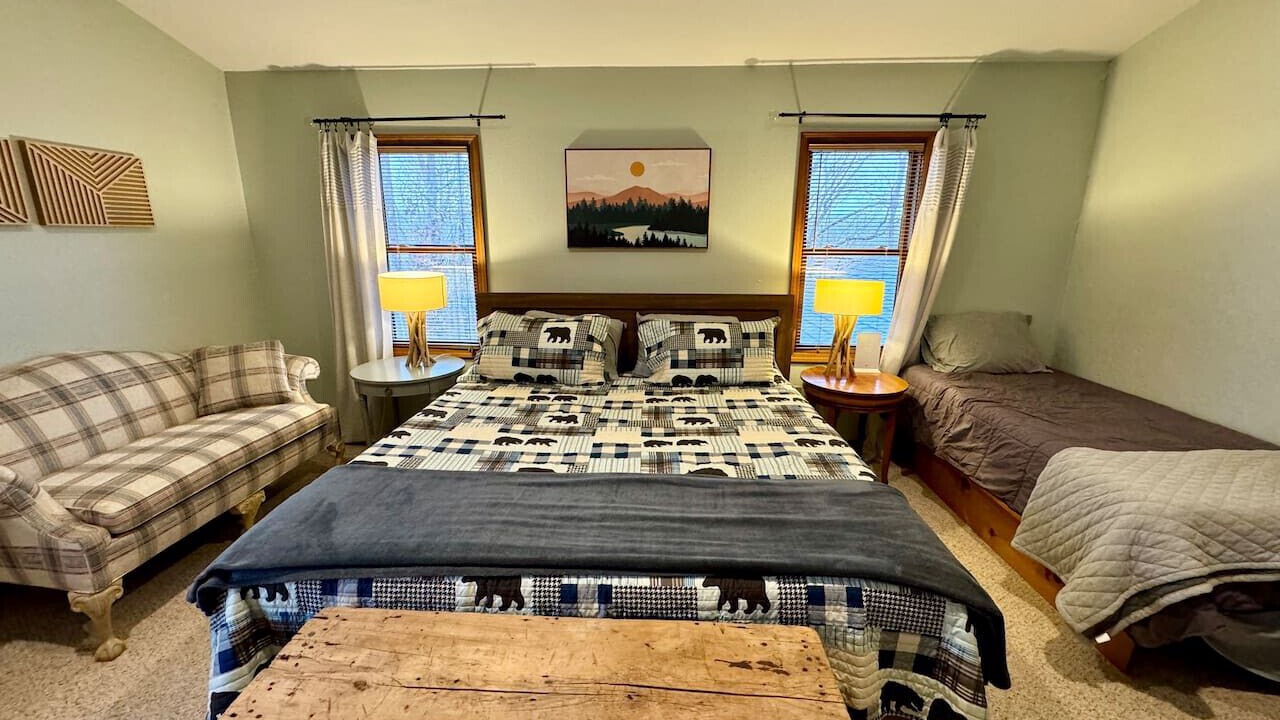 Photo of Bedroom in Steelville
