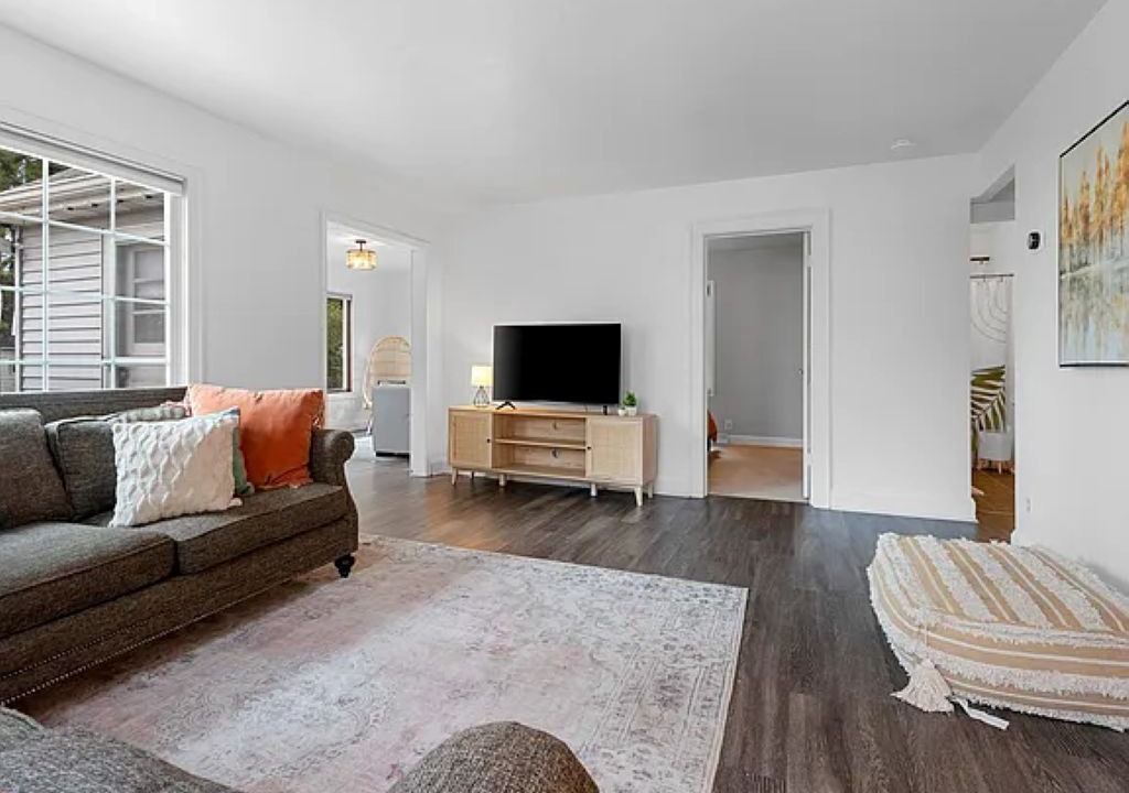 Photo of Livingroom in Green Bay