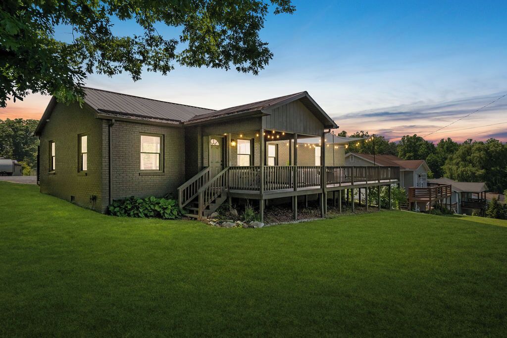 Photo of Outdoor in Lansing