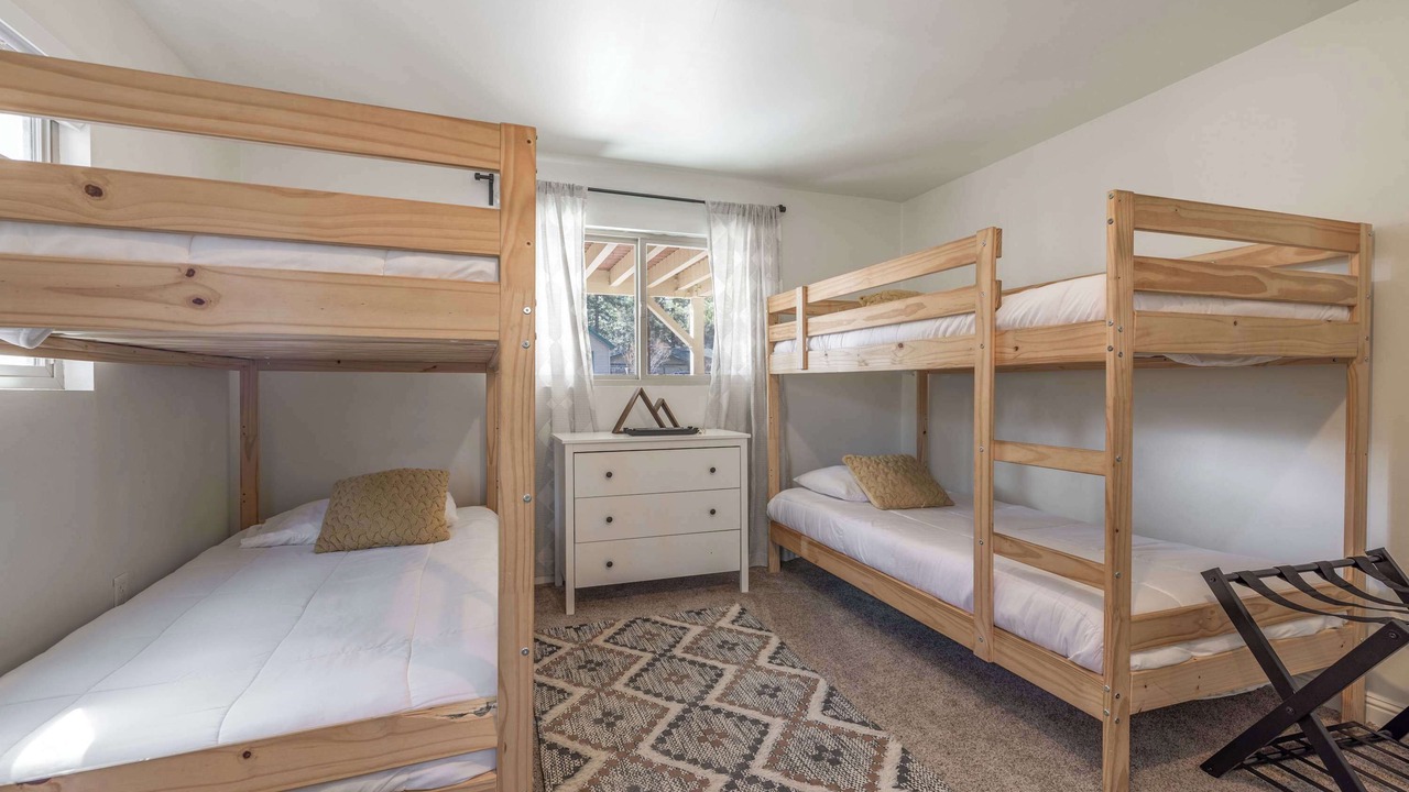 Photo of Bedroom in Peter Pan