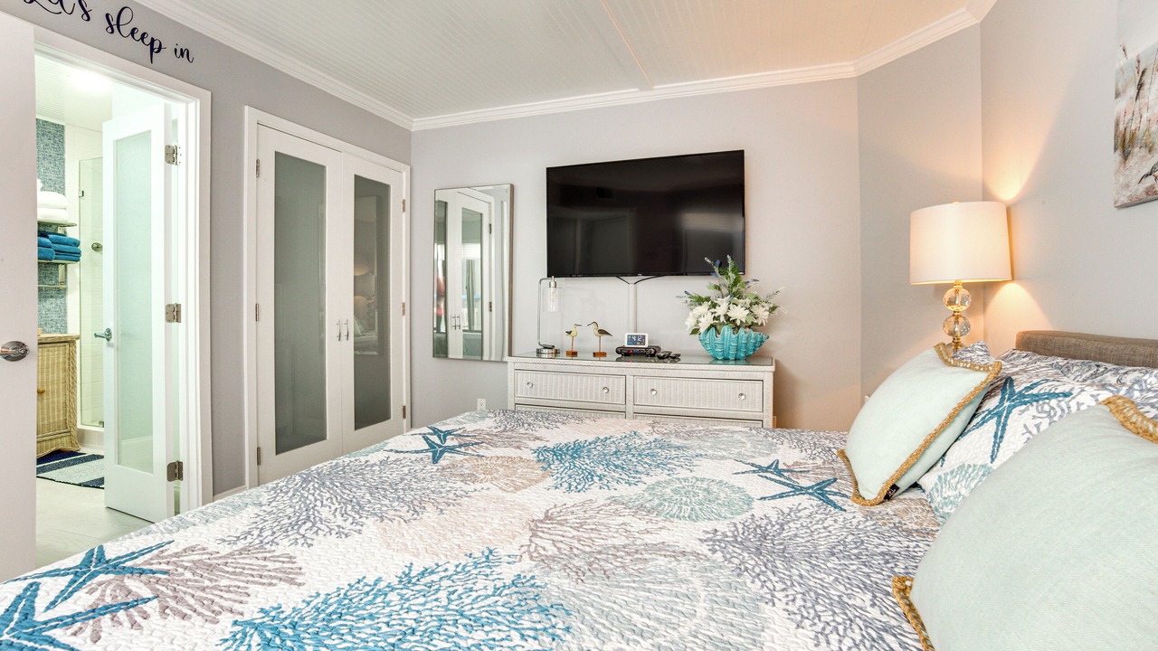 Photo of Bedroom in Beachwalk