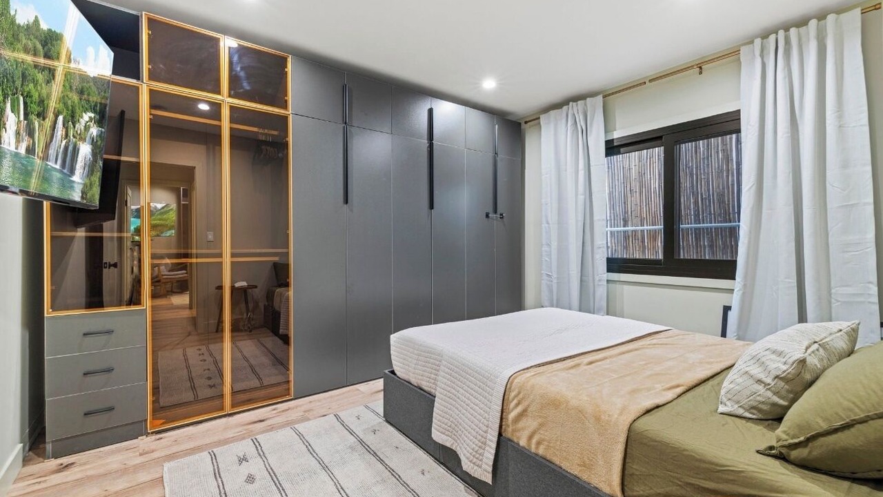 Photo of Bedroom in Silver Strand