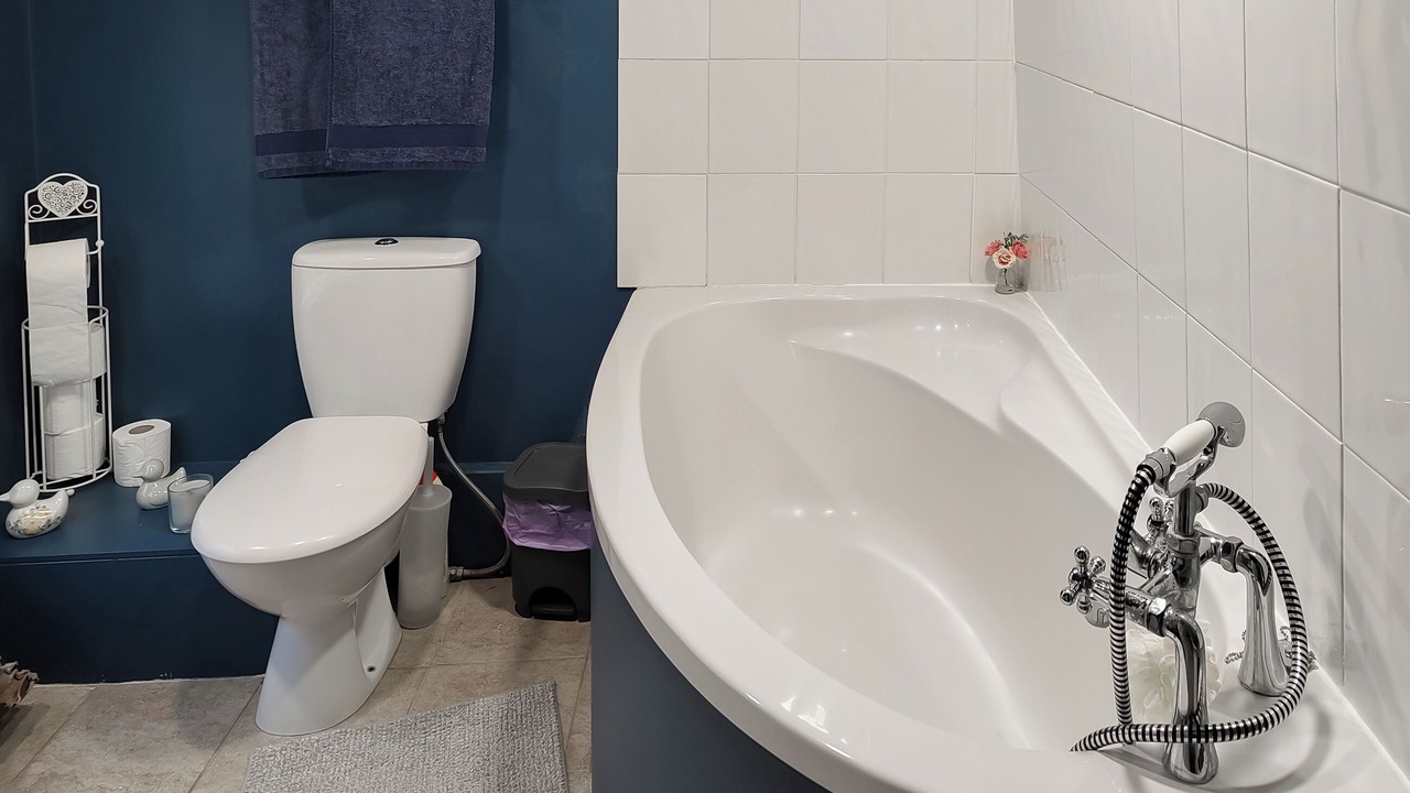 Photo of Bathroom in Wisbech