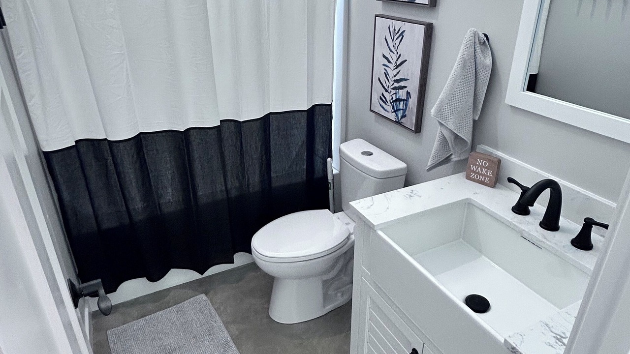 Photo of Bathroom in Clarklake