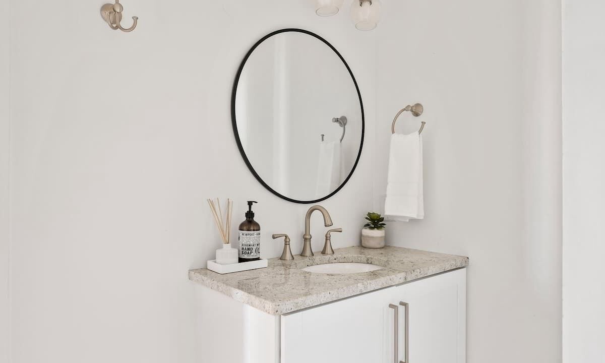 Photo of Bathroom in South of Broad
