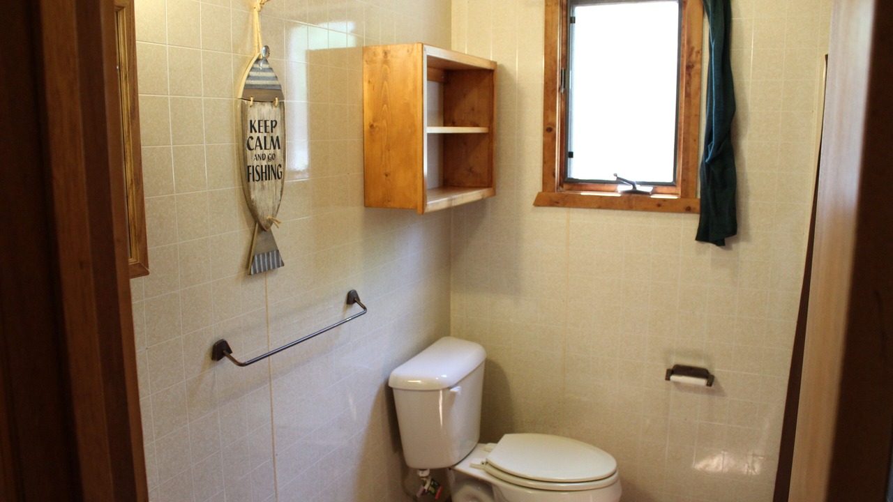 Photo of Bathroom in Park Rapids