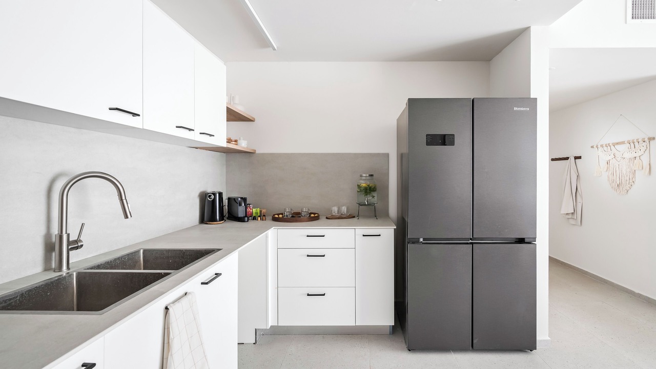 Photo of Kitchen in Kiryat HaLeom
