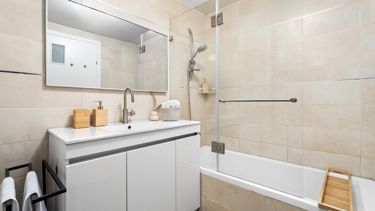 Photo of Bathroom in Kiryat HaLeom