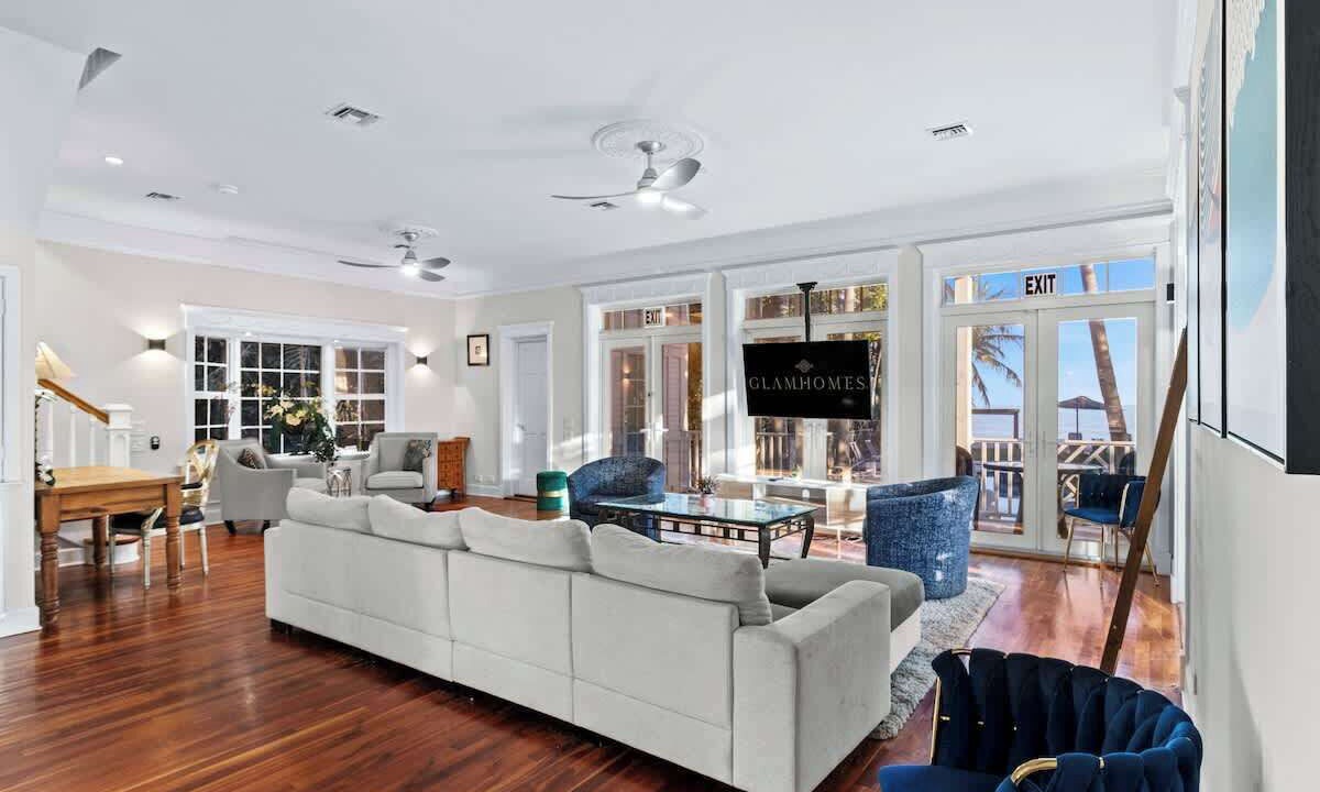 Photo of Livingroom in Islamorada