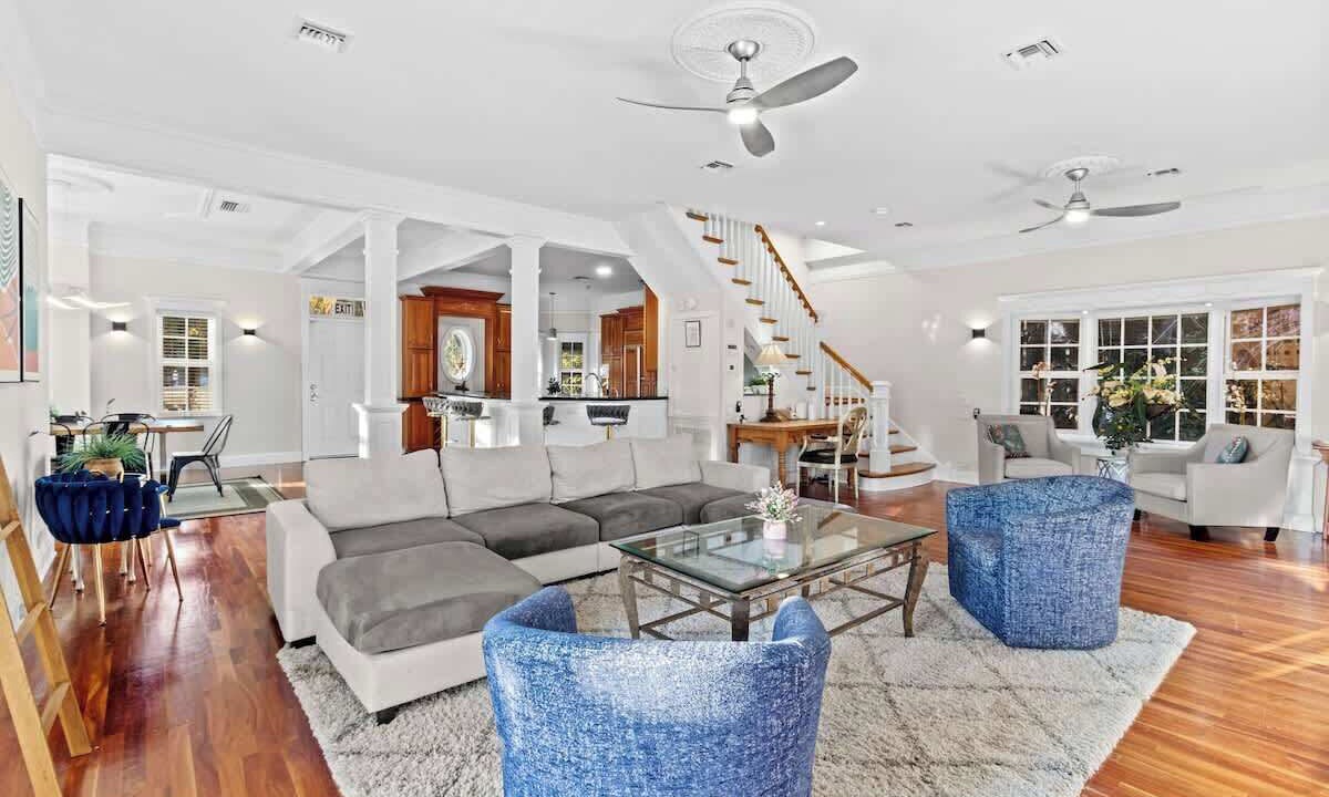 Photo of Livingroom in Islamorada