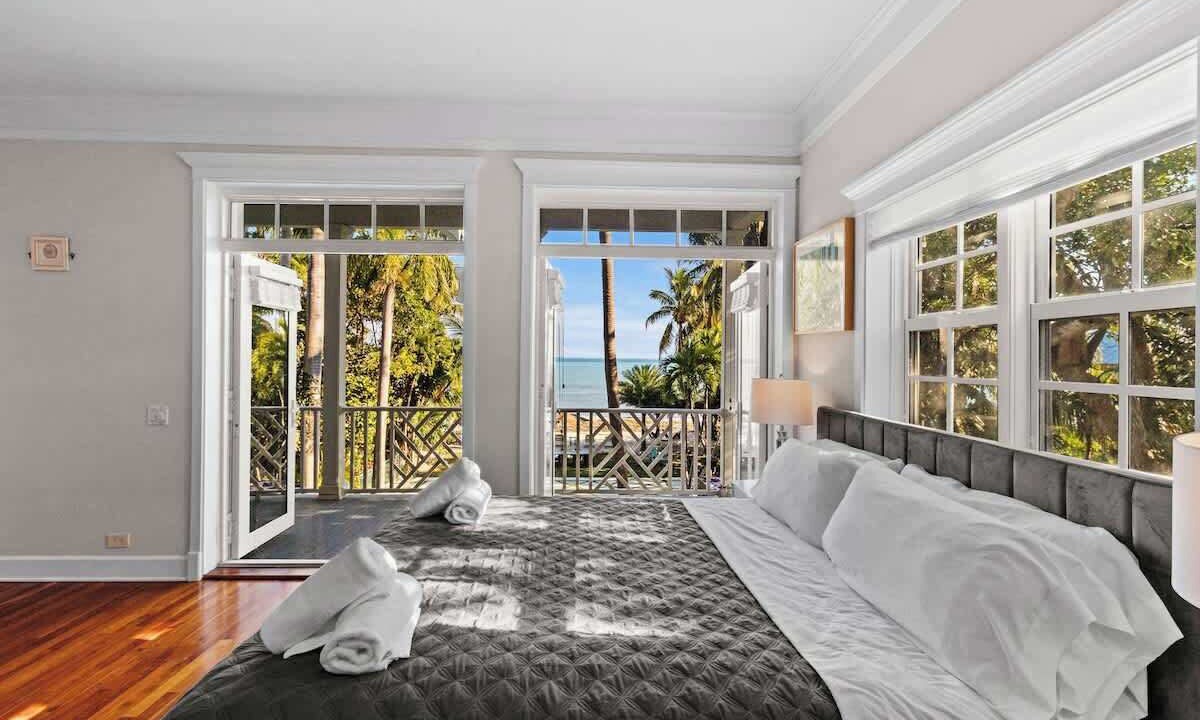 Photo of Bedroom in Islamorada