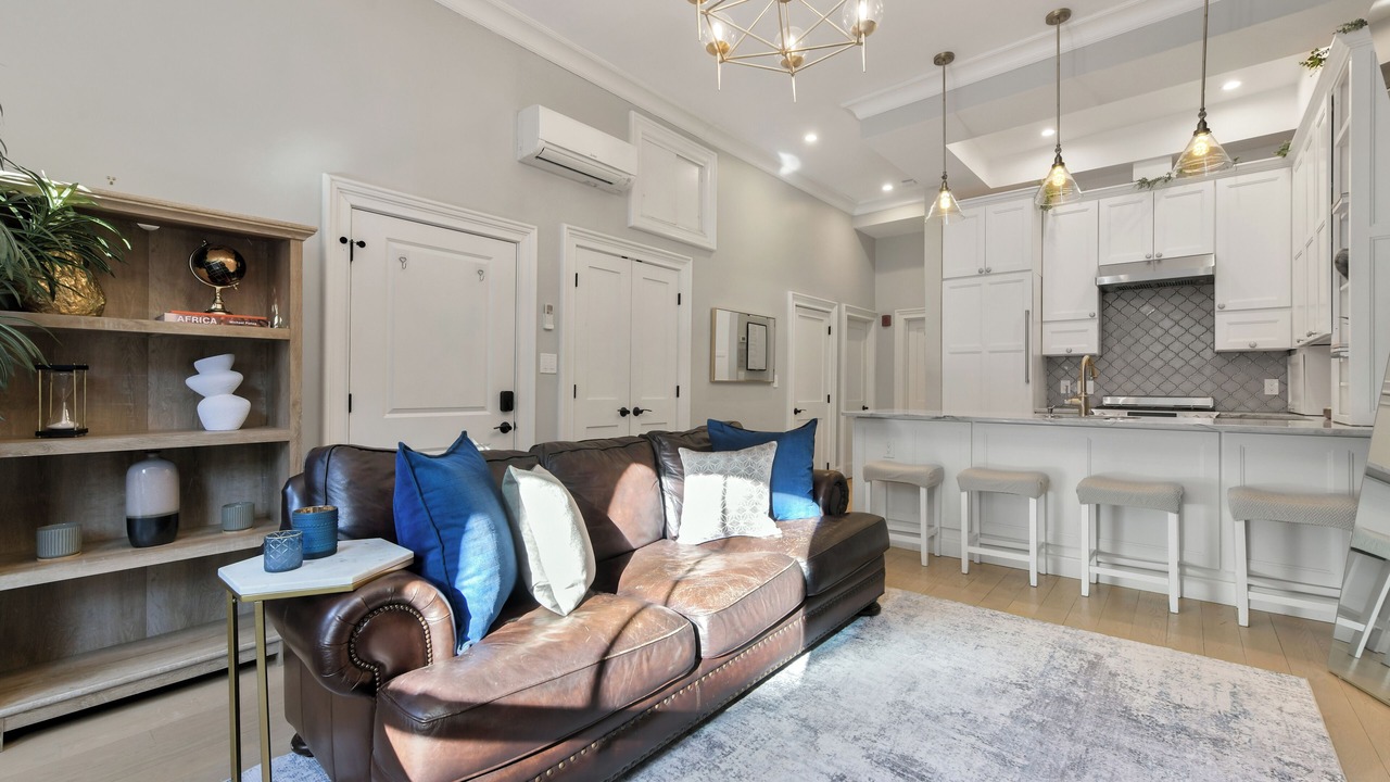 Photo of Livingroom in South End