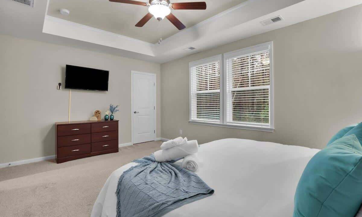 Photo of Bedroom in Pooler