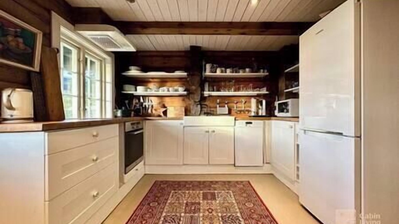 Photo of Kitchen in yer