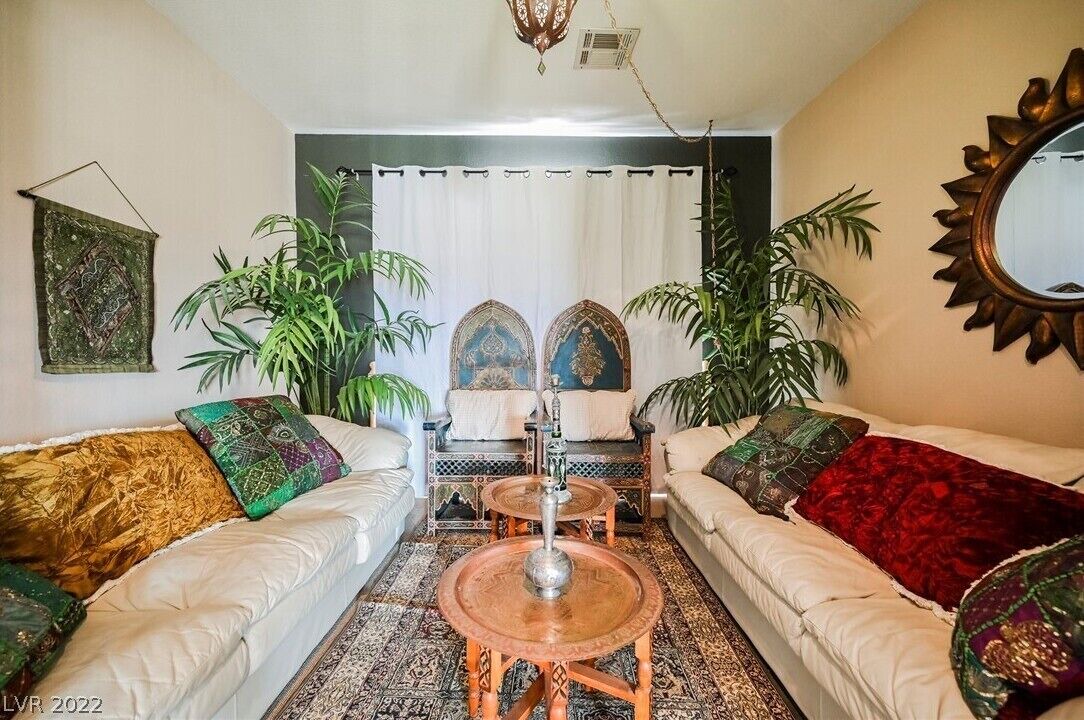Photo of Livingroom in Sunrise Manor