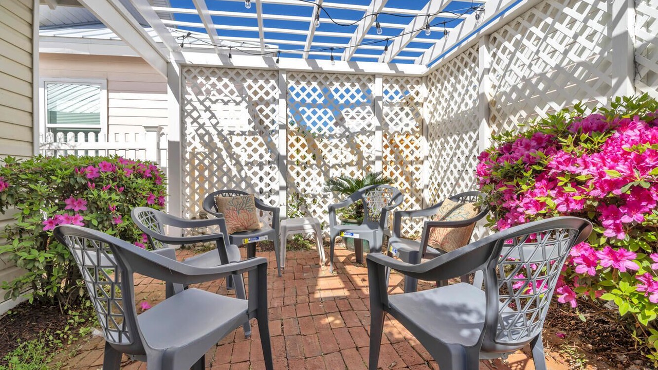 Photo of Outdoor in Crystal Shores