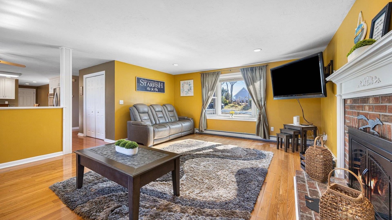 Photo of Bedroom in Sagamore Beach