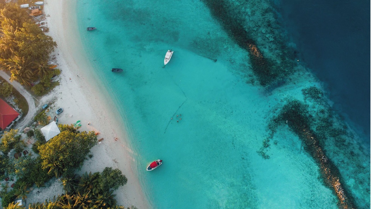 Photo of Others in Thulusdhoo Island