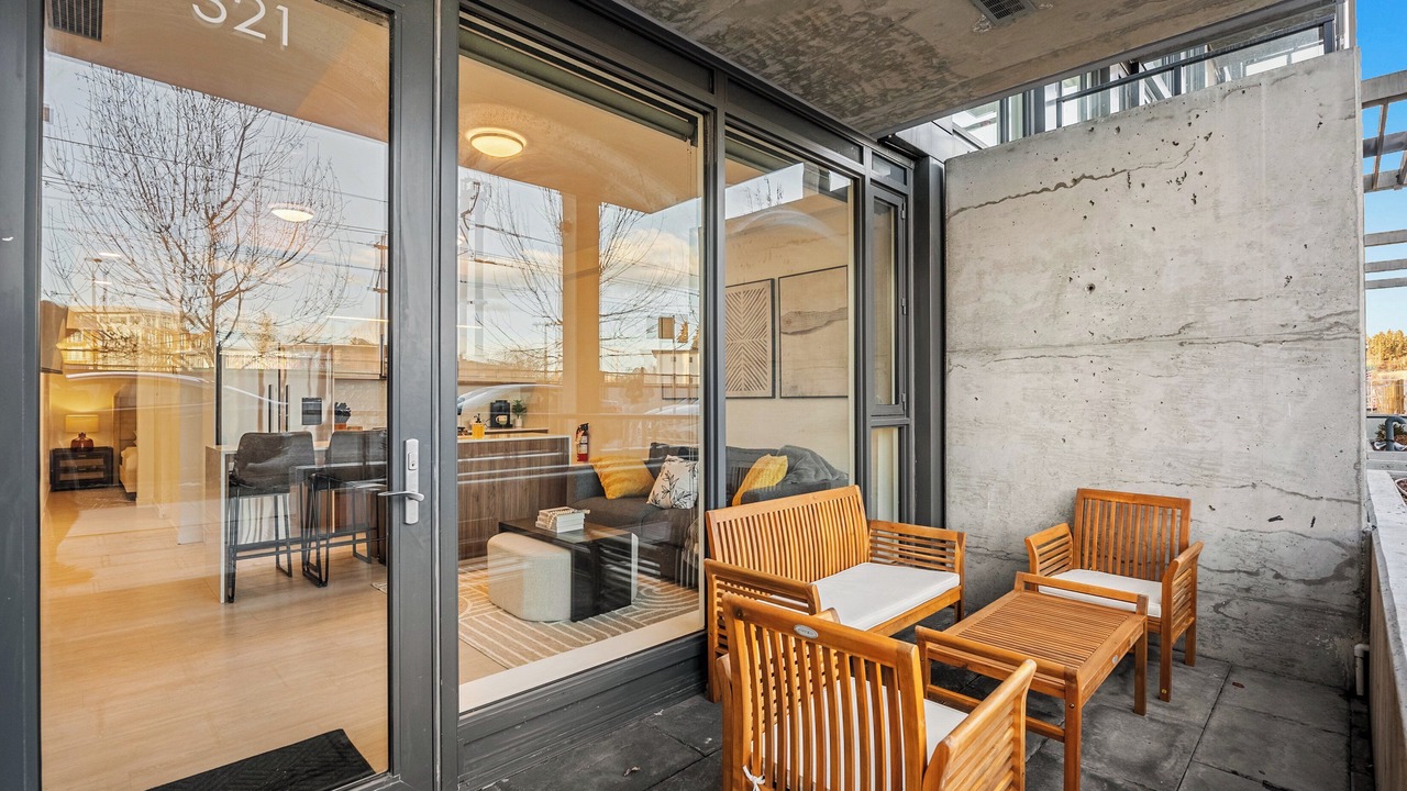 Photo of Patio Balcony in Sunnyside