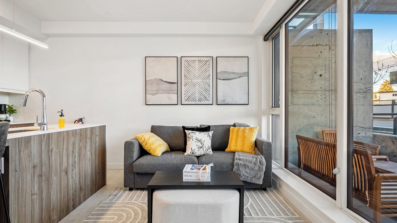 Photo of Livingroom in Sunnyside