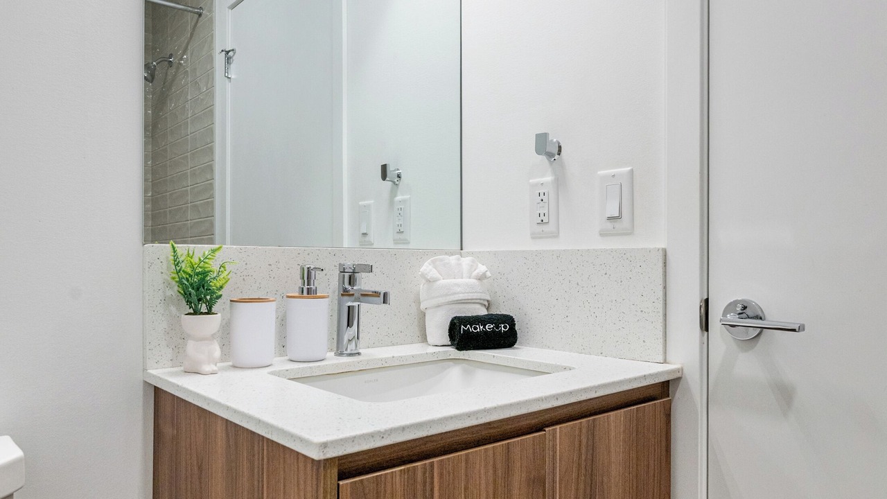 Photo of Bathroom in Sunnyside