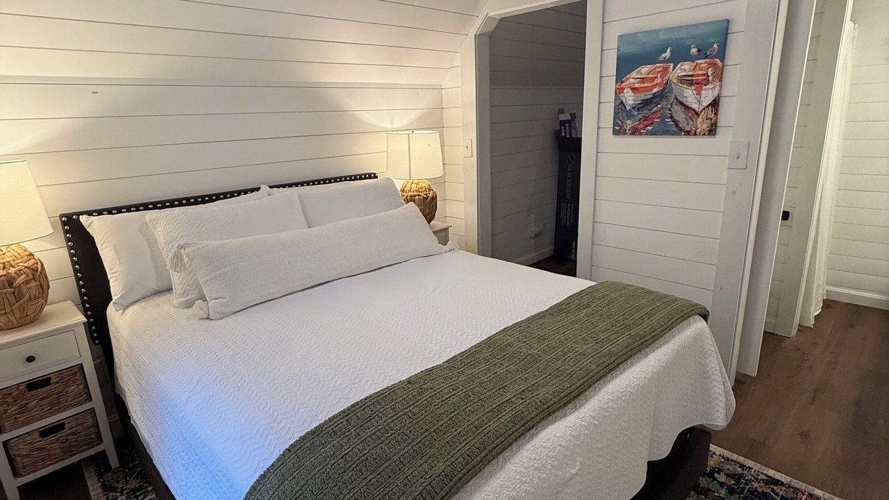 Photo of Bedroom in Town Hill