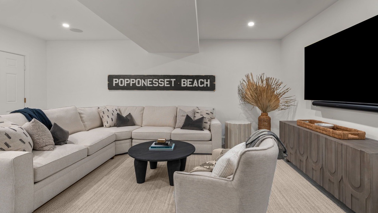 Photo of Bedroom in New Seabury
