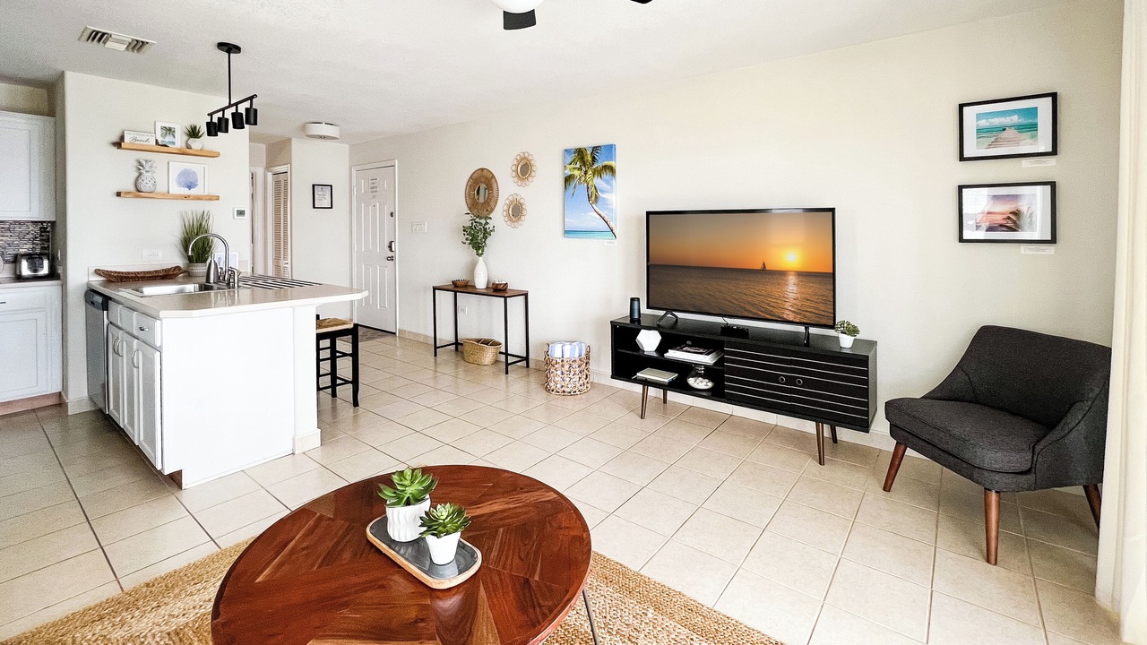 Photo of Livingroom in Rum Point