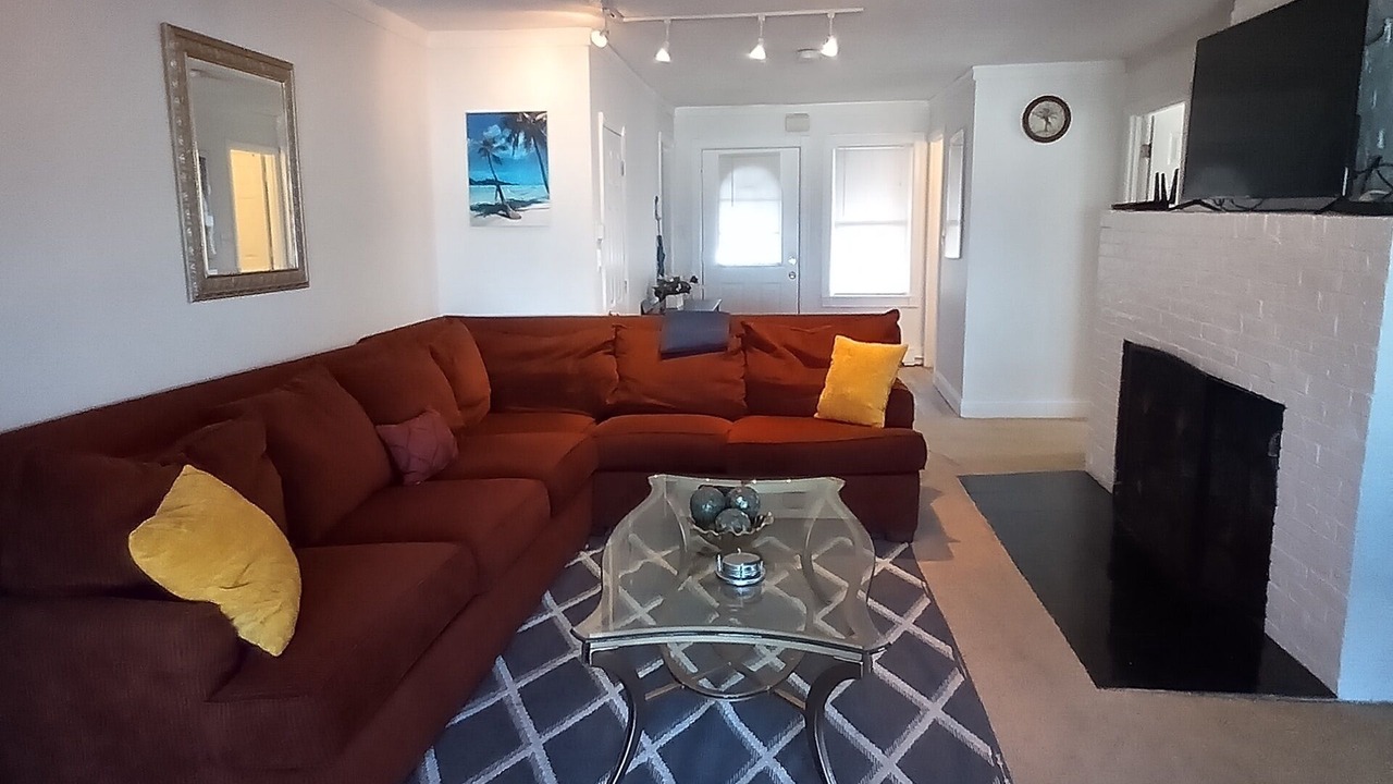 Photo of Livingroom in Hull