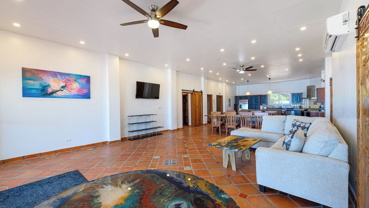 Photo of Livingroom in Sittee River