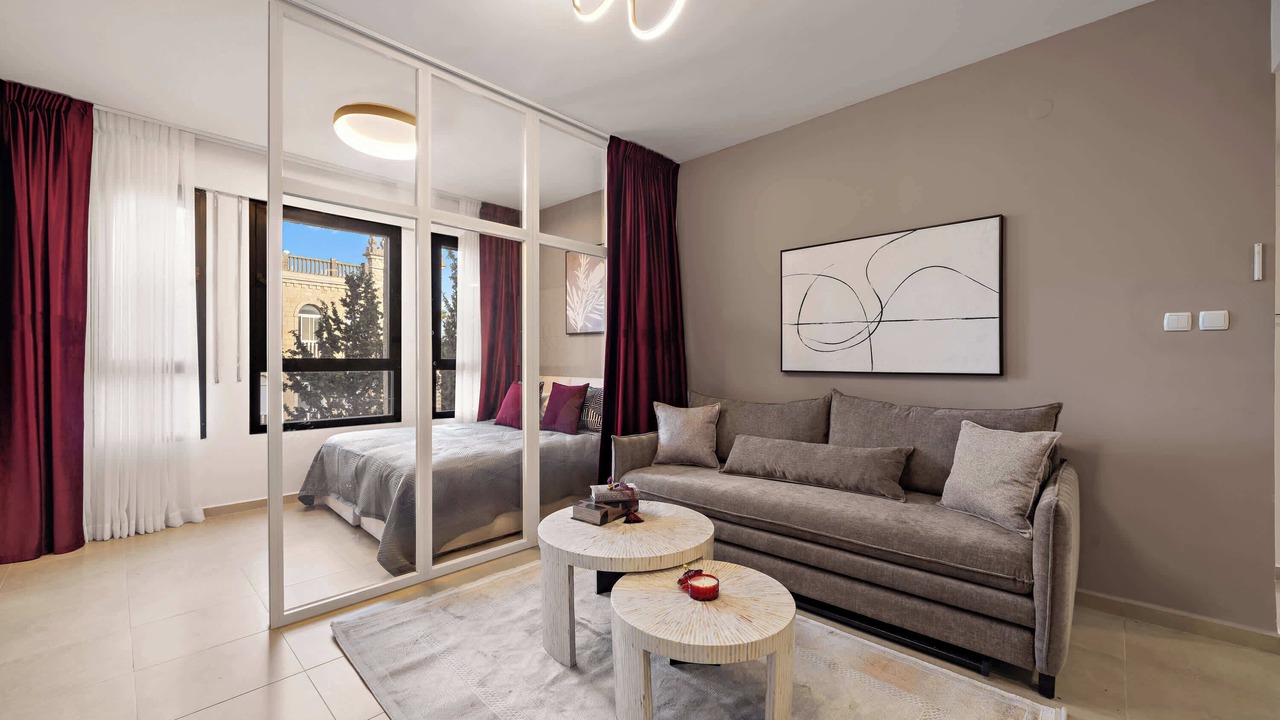 Photo of Livingroom in Mamilla