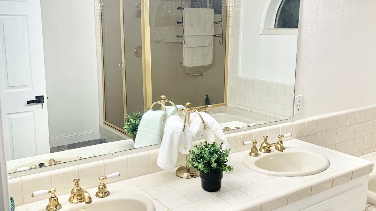 Photo of Bathroom in Represa