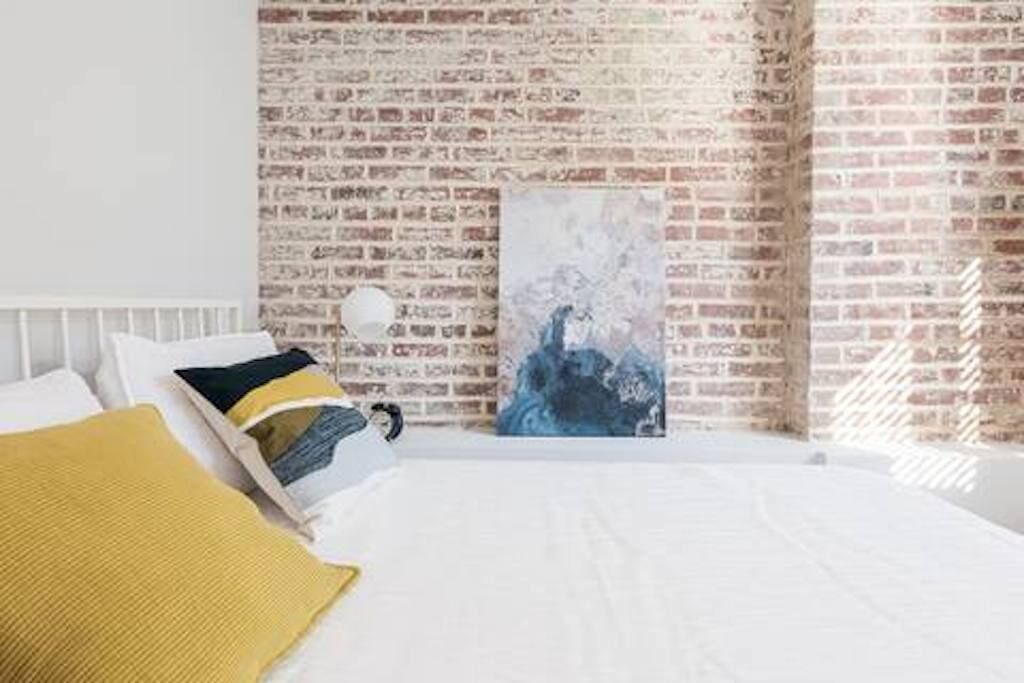 Photo of Bedroom in Columbia Heights