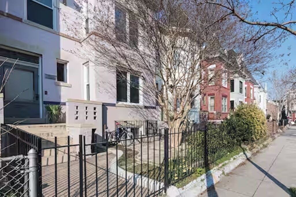 Photo of Outdoor in Columbia Heights