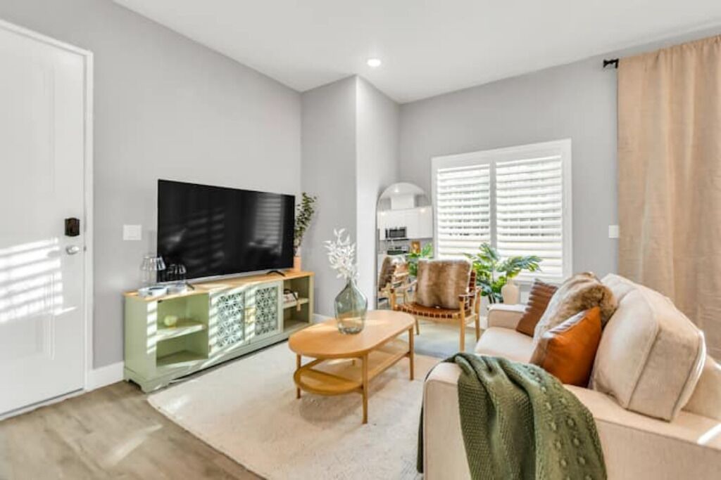 Photo of Livingroom in Midtown Sacramento