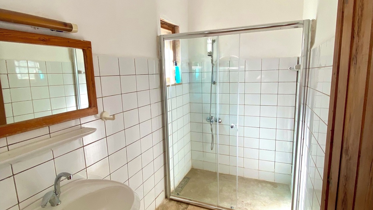 Photo of Bathroom in Zayy